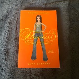 Flawless: Pretty Little Liars Novel 💰3 for $15💰